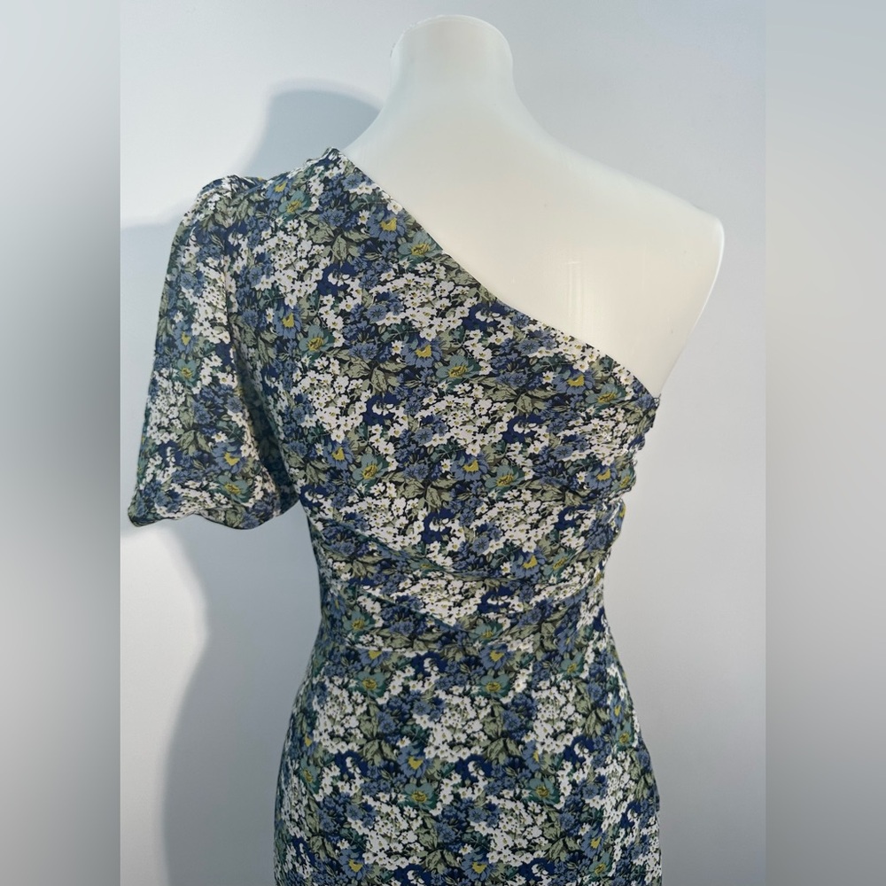 ASTR The Label Santorini XS One Shoulder Floral Midi Dress Blue Green Puff - Picture 5 of 11